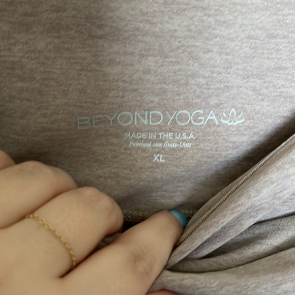 Beyond Yoga Leggings - Chai - Picture 4 of 6